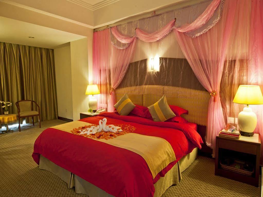 Hna Business Hotel Downtown Haikou Haikou  Exterior foto